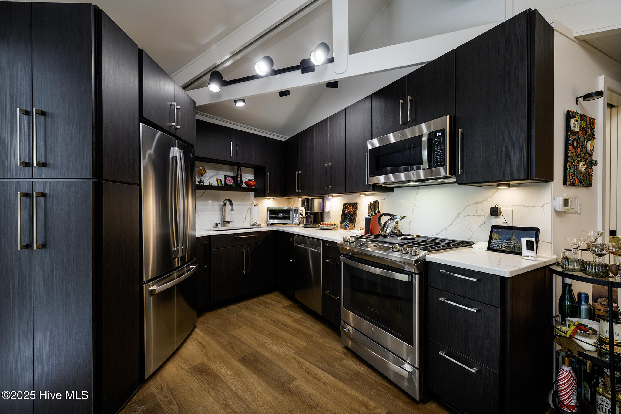 210 Gangplank Road New Bern, NC 28562 - Photo 19 of 86 Kitchen