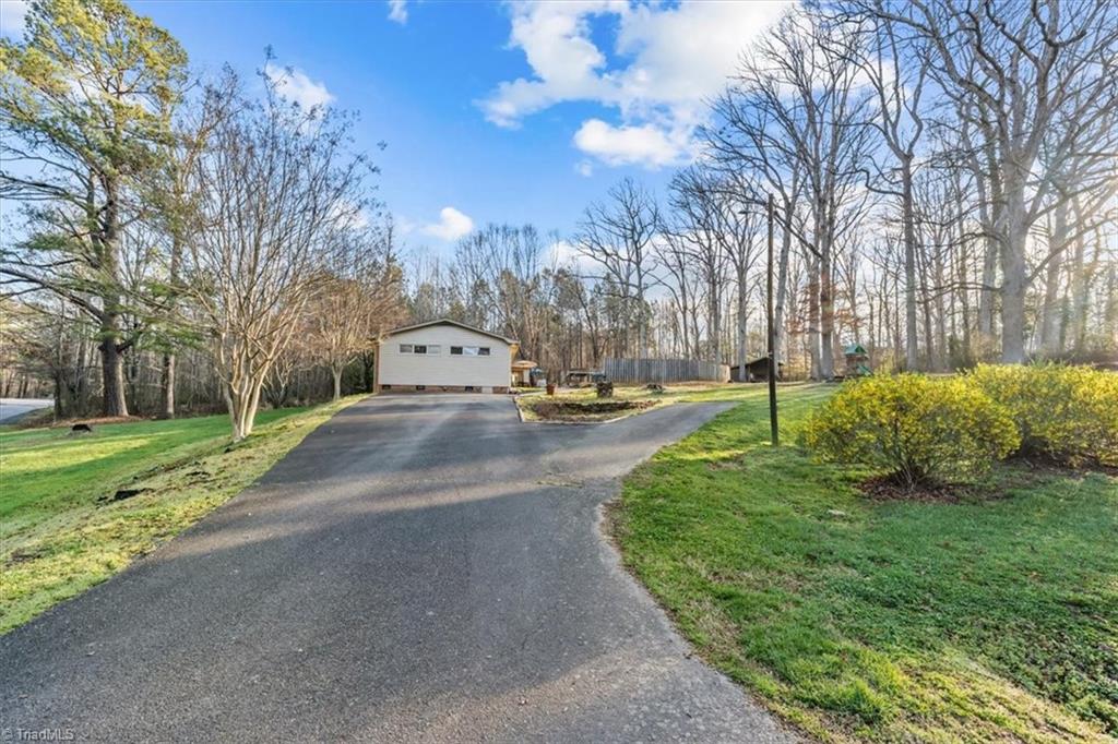 276 Oscar Road Troy, NC 27371 - Photo 37 of 40