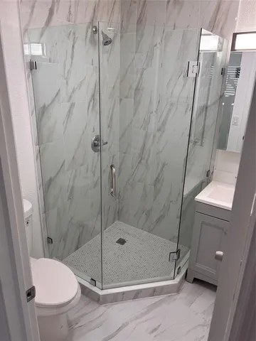 $2,100 | 3403 Rostan Lane, Unit MAIN, Palm Springs, FL 33461