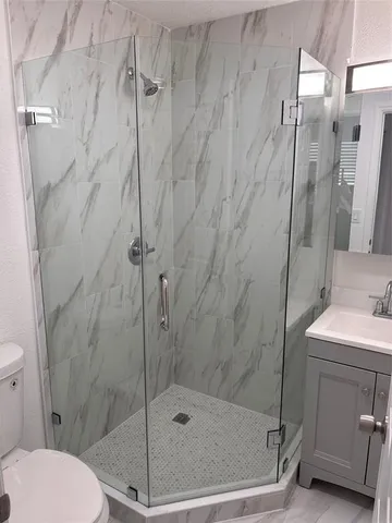 $2,100 | 3403 Rostan Lane, Unit MAIN, Palm Springs, FL 33461