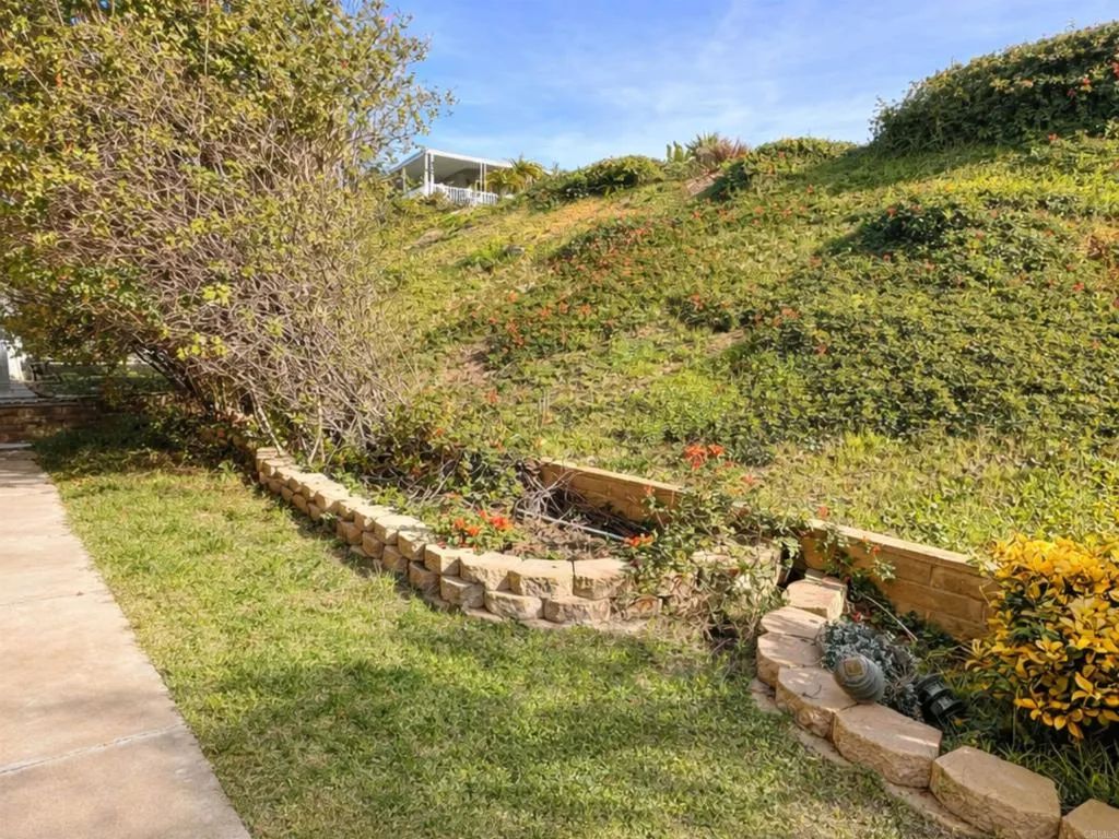 3340 Del Sol, Unit SPC 4 San Diego, CA 92101 - Photo 3 of 14