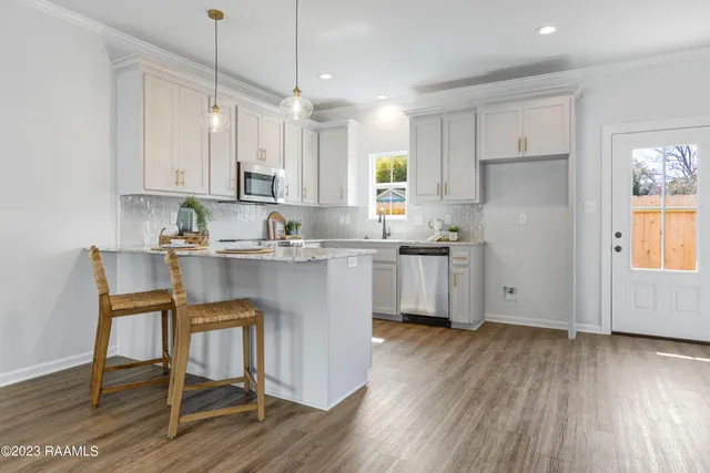 $245,900 | 104 Whittington Drive, Unit N, Lafayette, LA 70503