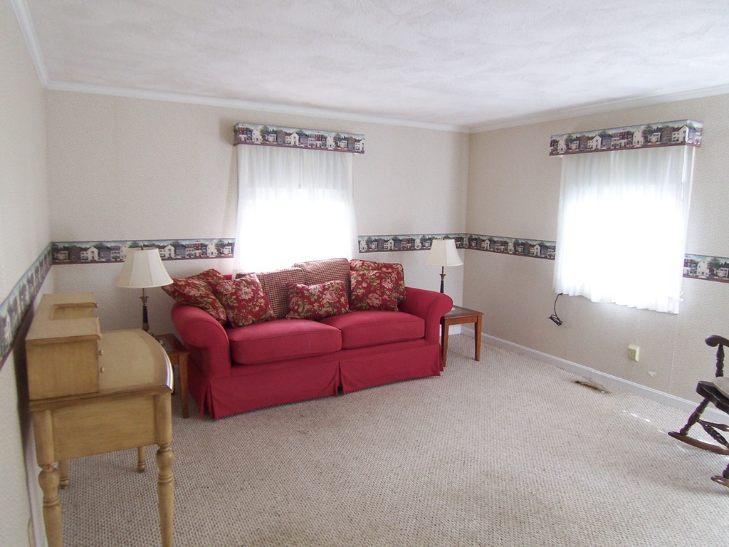 27 Walker Road Beverly, MA 01915 - Photo 13 of 20 Gallery Image 13