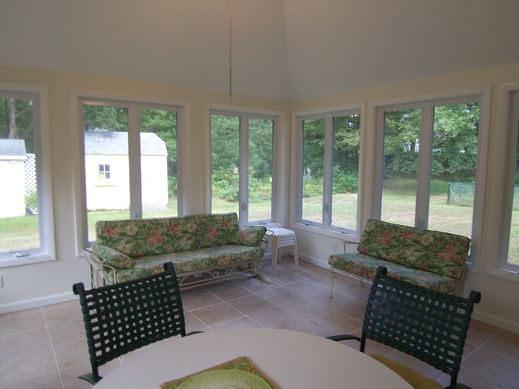 27 Walker Road Beverly, MA 01915 - Photo 8 of 20 Gallery Image 8