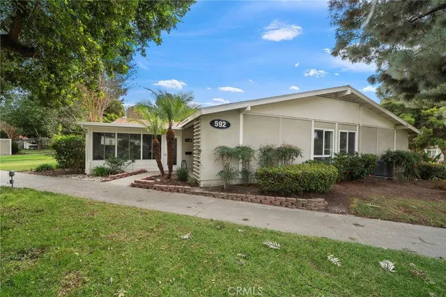 $525,000 | 592 Avenida Majorca, Unit A, Laguna Woods, CA 92637