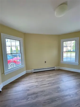 $4,200 | 46 East Market Street, Red Hook, NY 12571
