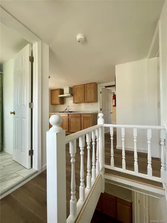 $4,200 | 46 East Market Street, Red Hook, NY 12571