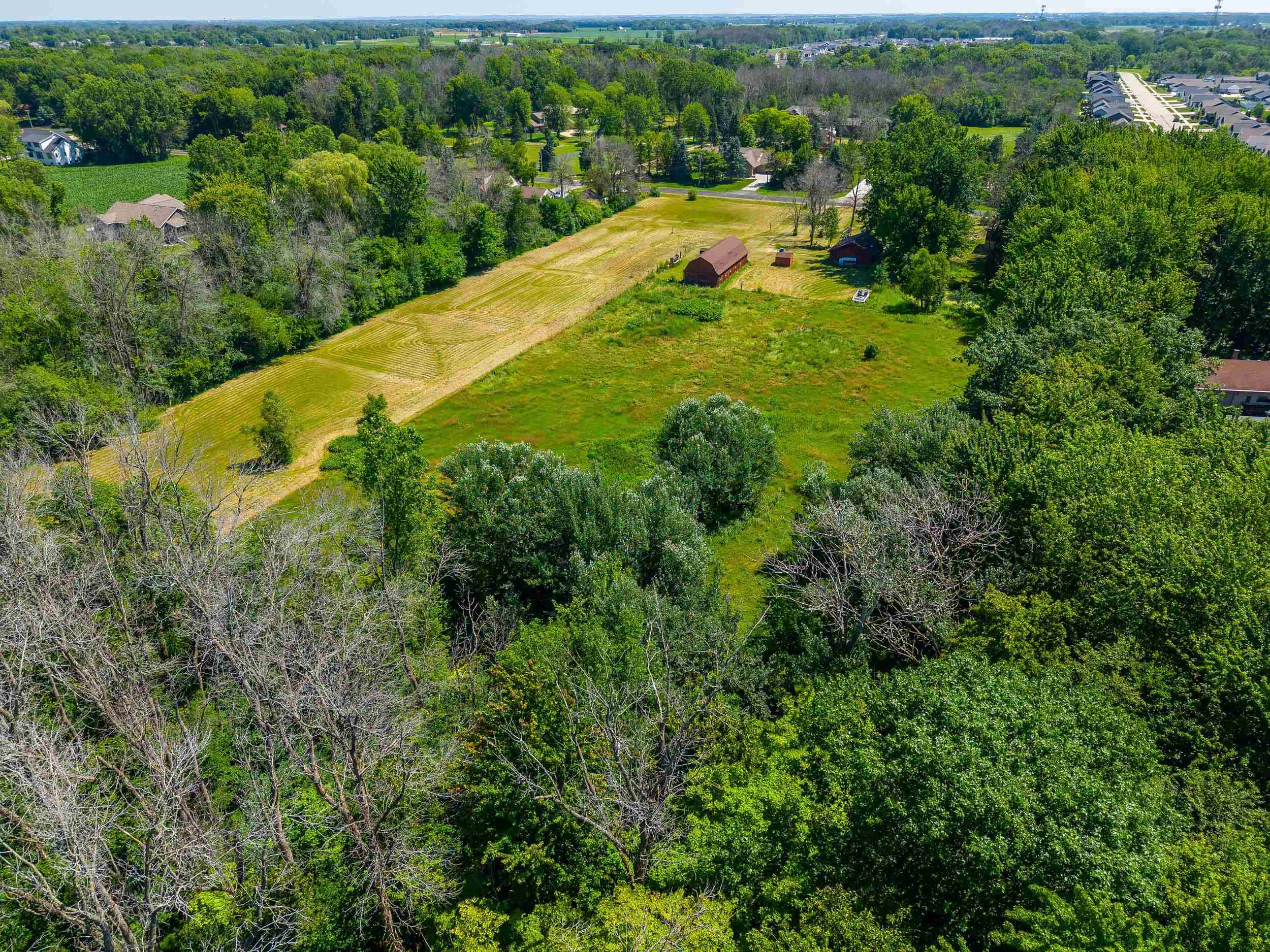 N8801 South Coop Road Menasha, WI 54952 - Photo 13 of 21