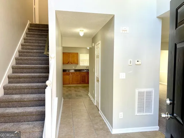 $1,895 | 2024 Smithfield Avenue, Ellenwood, GA 30294