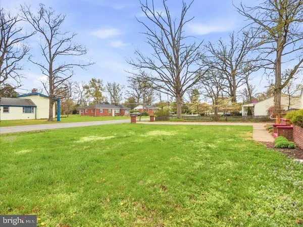$749,000 | 6404 Inwood Drive, Springfield, VA 22150
