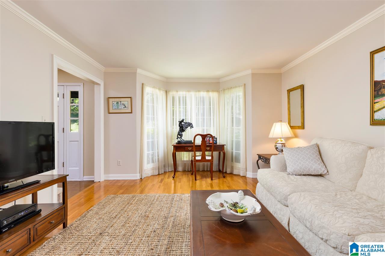 1525 Saulter View Road Birmingham, AL 35209 - Photo 14 of 27