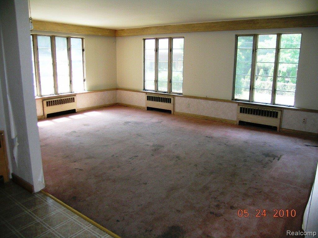 19525 Roslyn Road Detroit, MI 48221 - Photo 16 of 18 DSCN1880