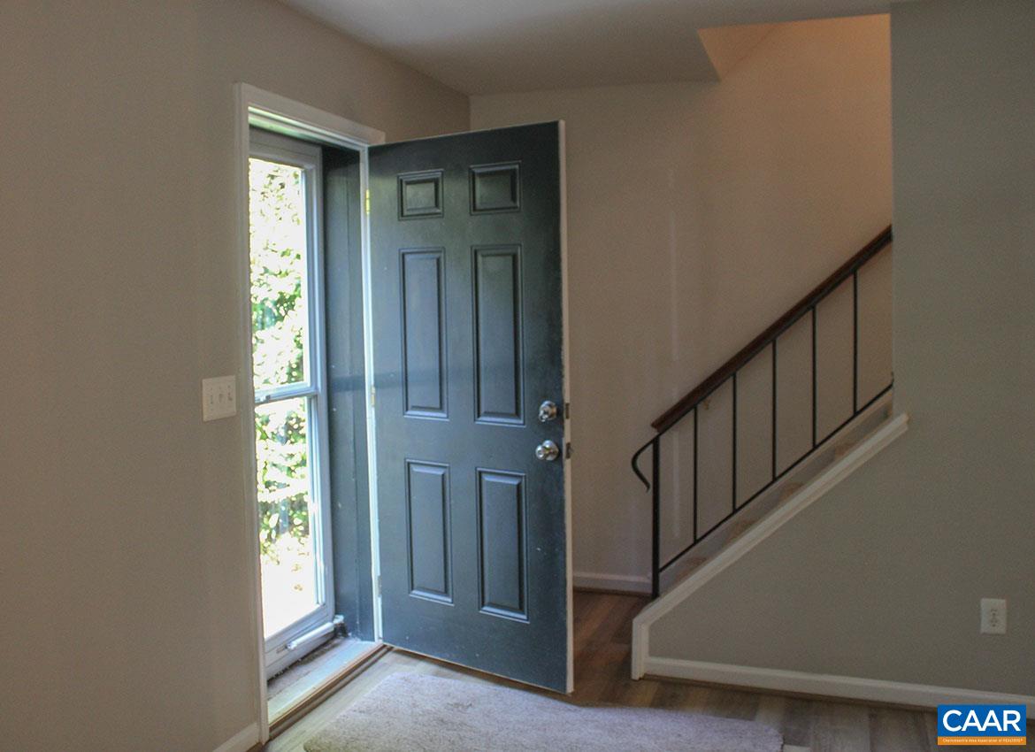 309 North Bennington Road Charlottesville, VA 22901 - Photo 2 of 18 Gallery Image 2