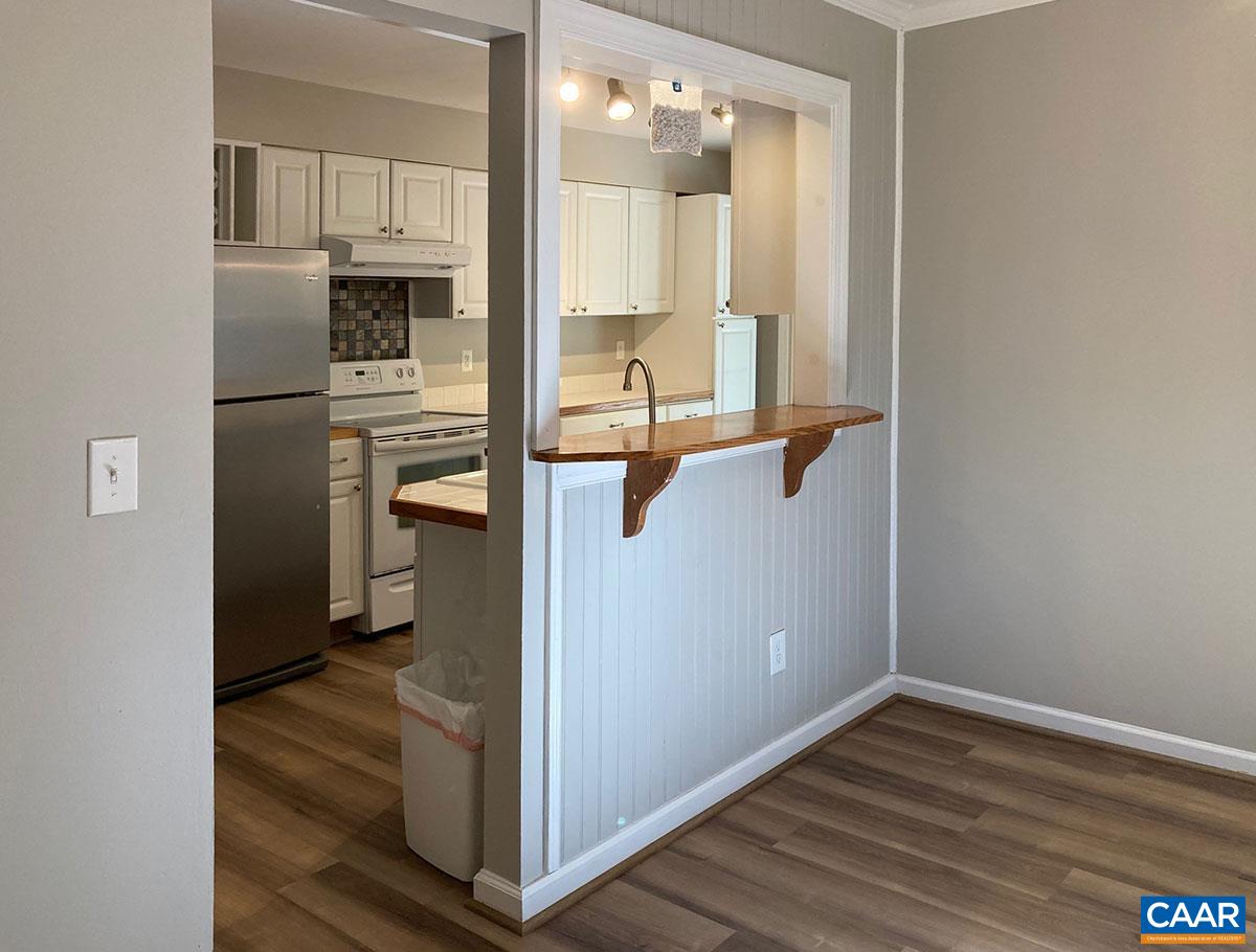 309 North Bennington Road Charlottesville, VA 22901 - Photo 5 of 18 Gallery Image 5