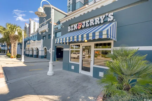 $218,999 | 2201 South Ocean Boulevard, Unit 703, Myrtle Beach, SC 29577