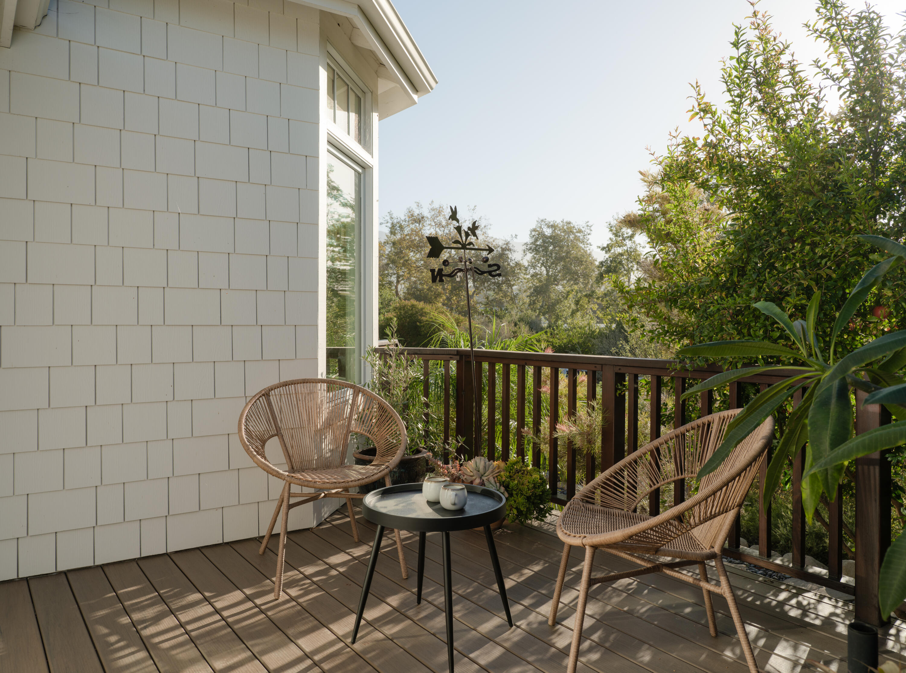 2715 Vernon Road Santa Barbara, CA 93105 - Photo 12 of 36 09b. FrontDeck