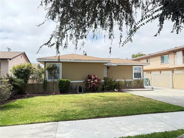 $675,000 | 3070 70th Street, Long Beach, CA 90805