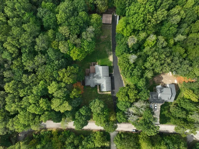 $576,000 | 944 Tibalew Drive Northwest, Sparta, MI 49345