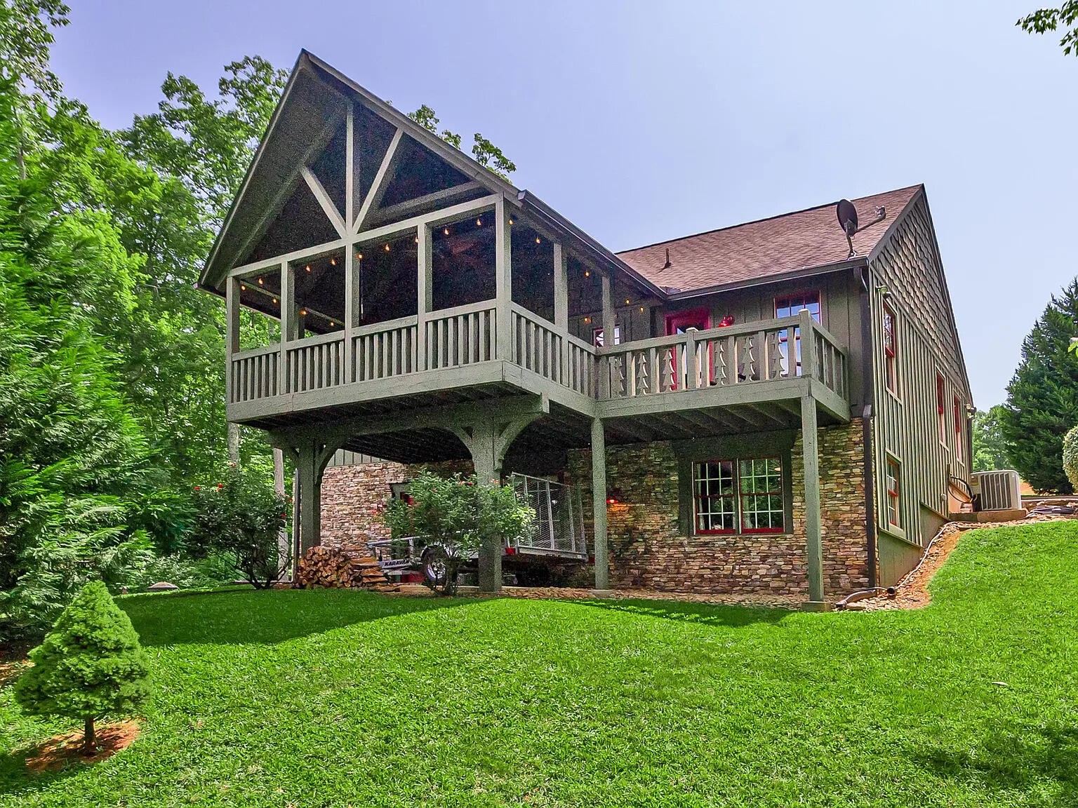 647 Omega Drive Spring City, TN 37381 - Photo 2 of 31