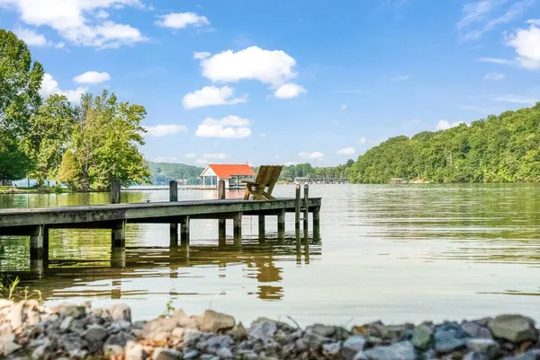 $375,000 | 647 Omega Drive, Spring City, TN 37381