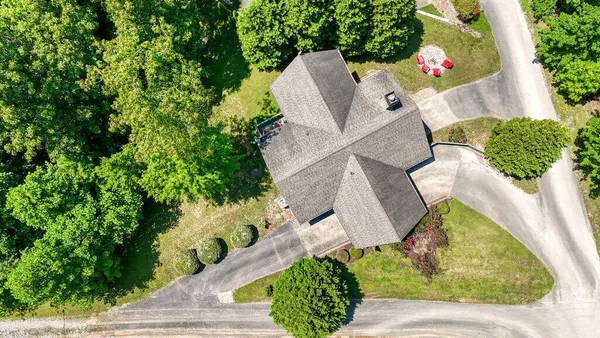 $375,000 | 647 Omega Drive, Spring City, TN 37381