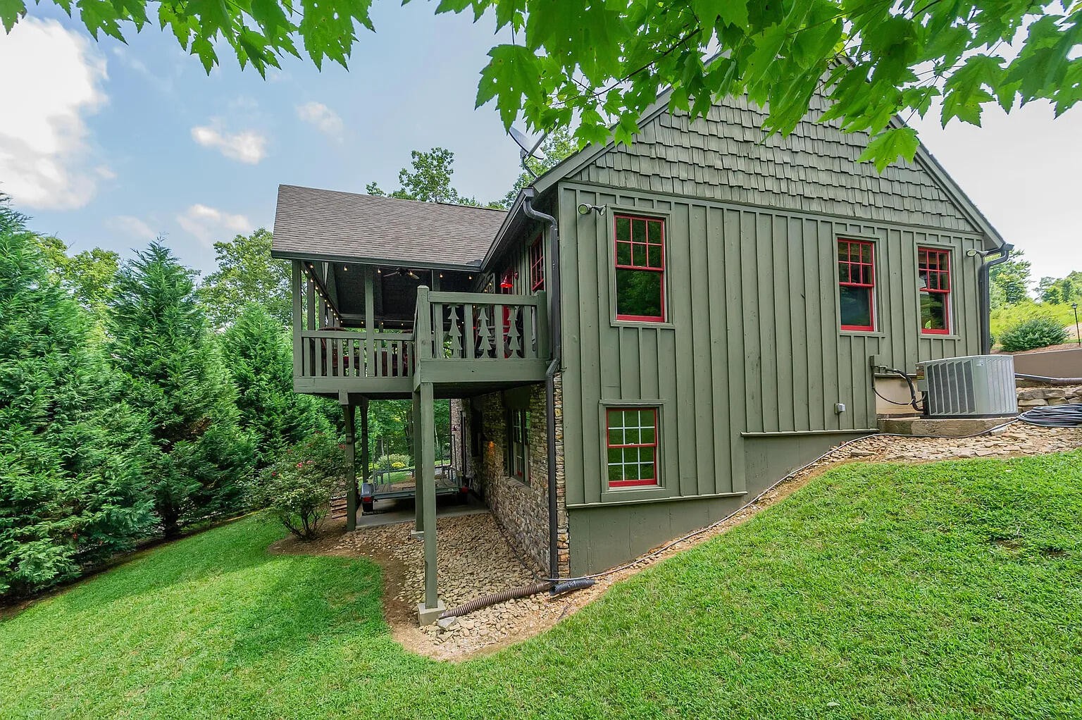 647 Omega Drive Spring City, TN 37381 - Photo 3 of 31