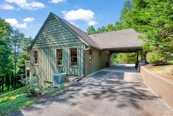 $375,000 | 647 Omega Drive, Spring City, TN 37381