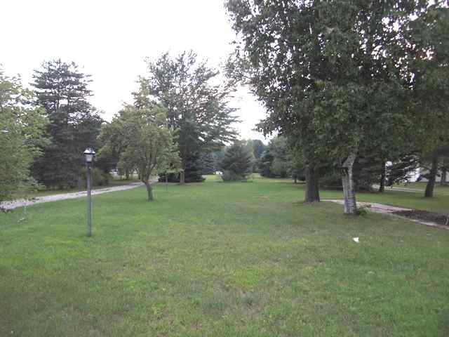 3680 North Lakeshore Road Deckerville, MI 48427 - Photo 12 of 18 31017436-11.JPG