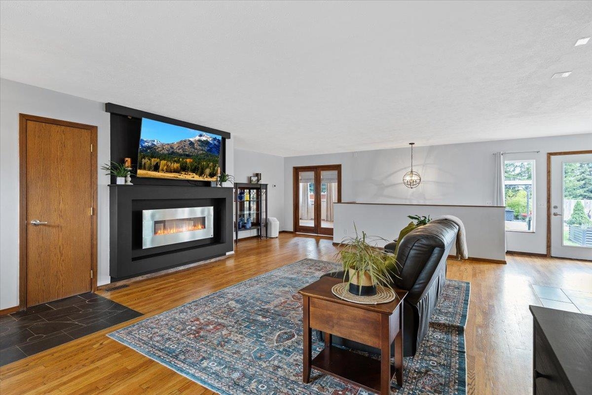 3924 North Sunderland Road Spokane Valley, WA 99206 - Photo 4 of 24 Gallery Image 4