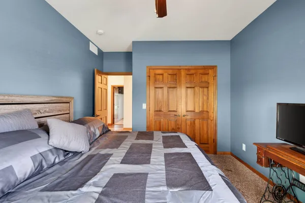 $675,000 | 1216 East Apple Creek Road, Appleton, WI 54913