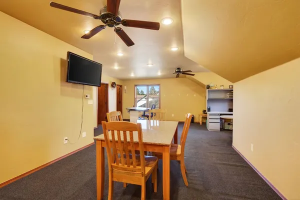 $675,000 | 1216 East Apple Creek Road, Appleton, WI 54913