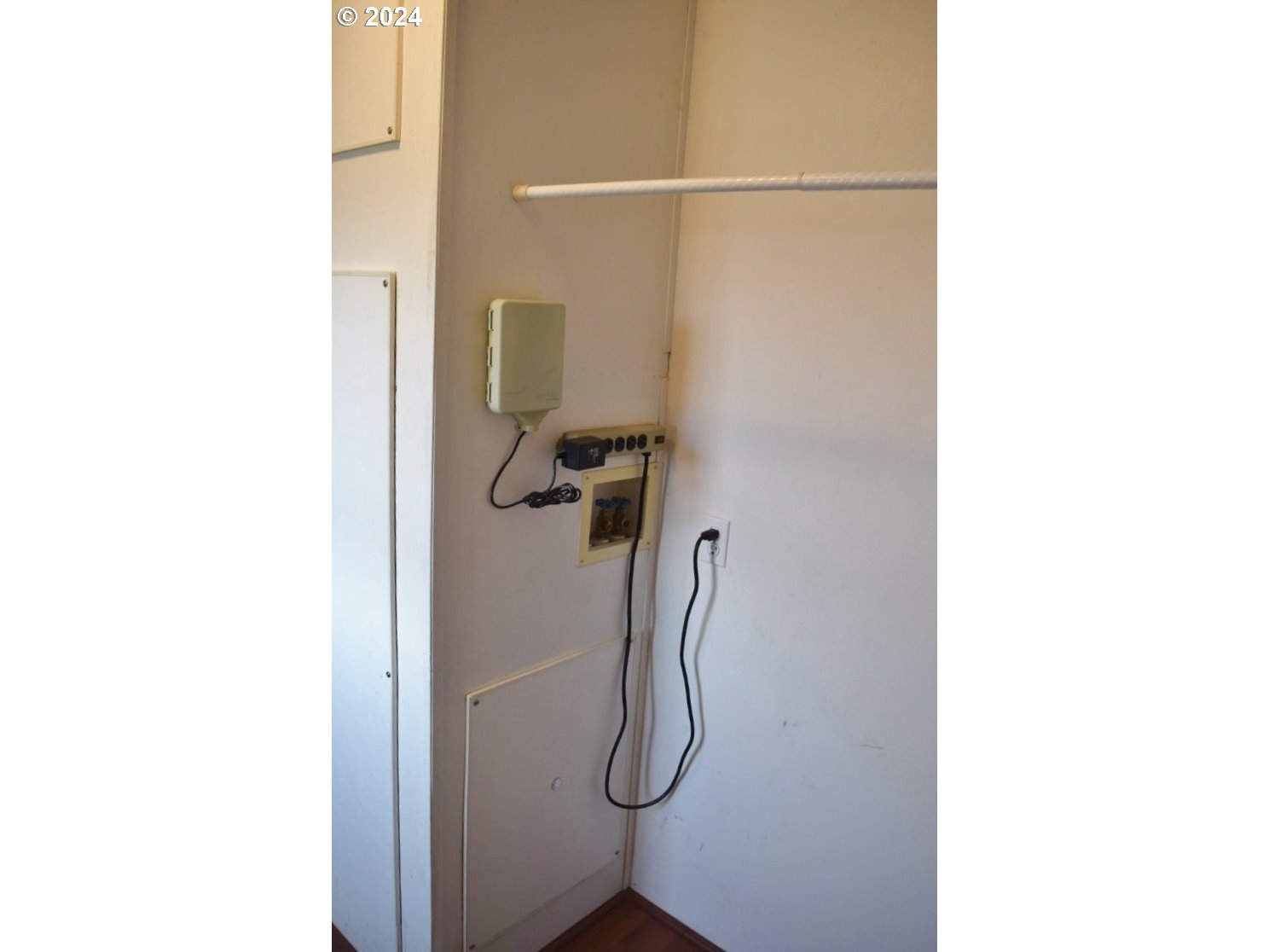 103 Columbia Street Helix, OR 97835 - Photo 12 of 30