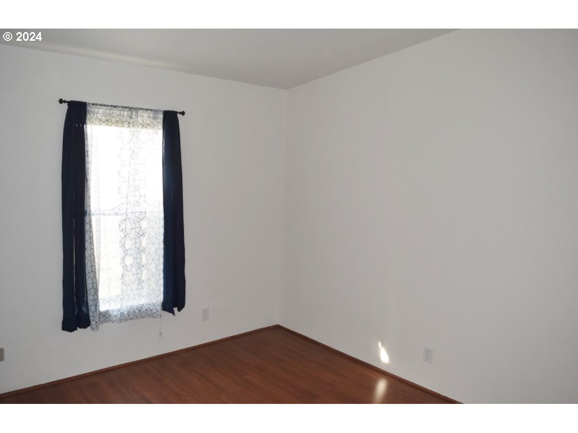 103 Columbia Street Helix, OR 97835 - Photo 18 of 30