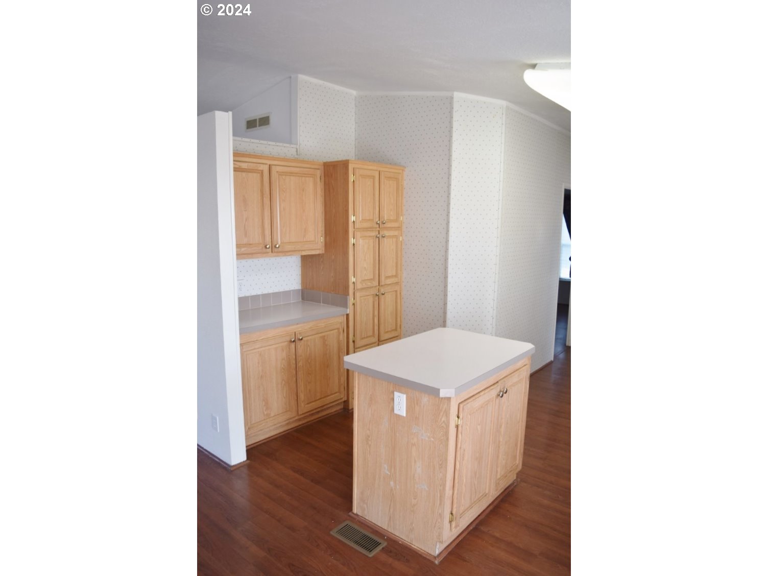 103 Columbia Street Helix, OR 97835 - Photo 10 of 30