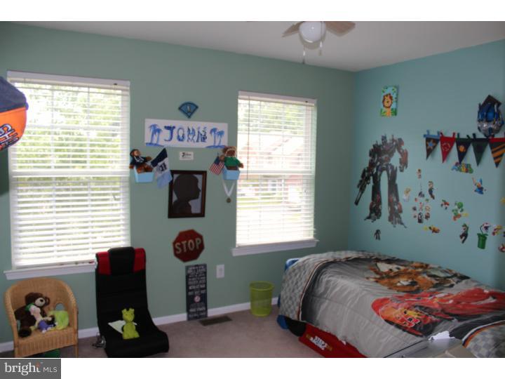 20 Warwick Road West Windsor, NJ 08550 - Photo 12 of 14 Bedroom