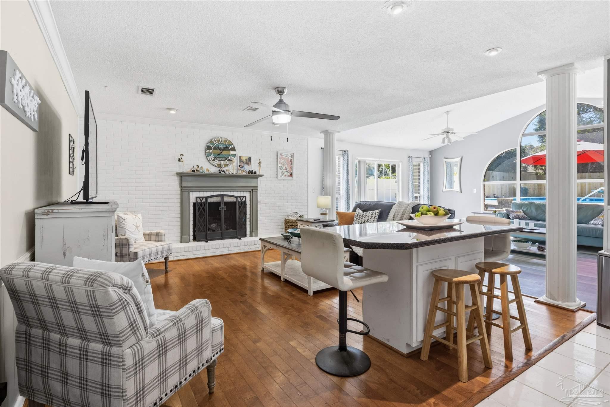 7865 Chesterfield Road Pensacola, FL 32506 - Photo 10 of 53 Gallery Image 10