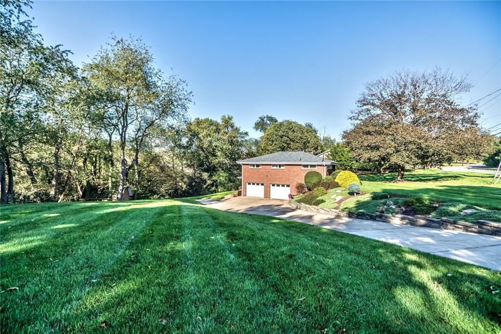 1349 Anderson Road Pittsburgh, PA 15209 - Photo 4 of 25