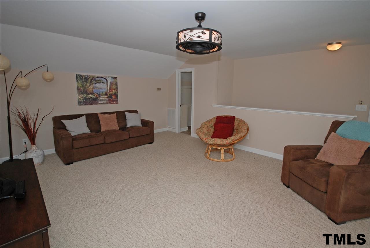8925 Oregon Inlet Court Raleigh, NC 27603 - Photo 18 of 25 Gallery Image 18