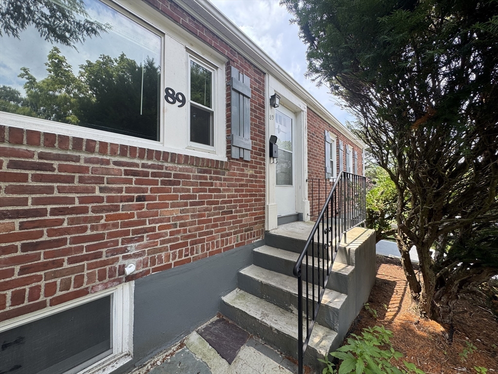 89 Stanley Road, Unit SF Waban, MA 02468 - Photo 31 of 36