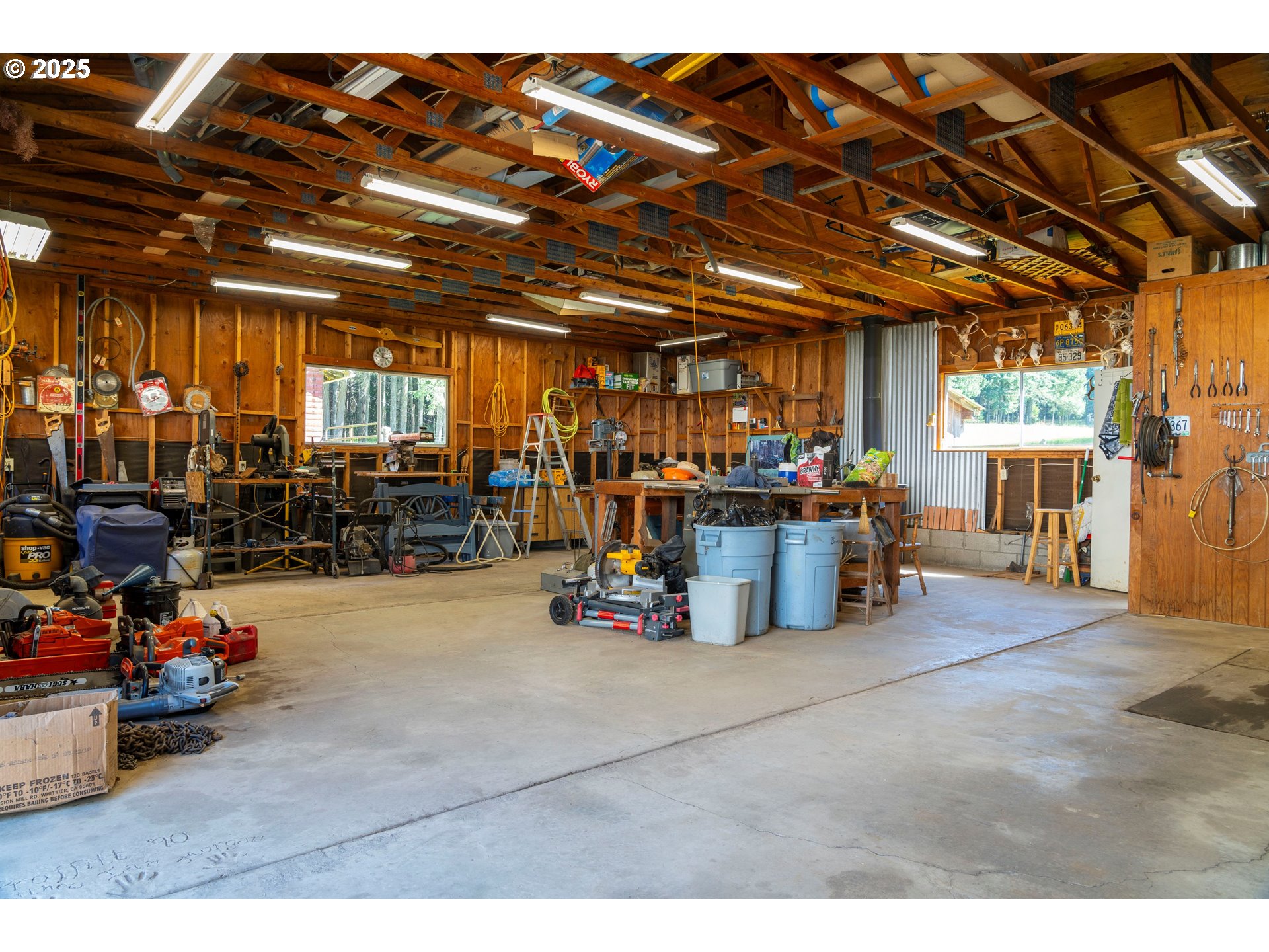 75325 Mosby Creek Road Cottage Grove, OR 97424 - Photo 31 of 48