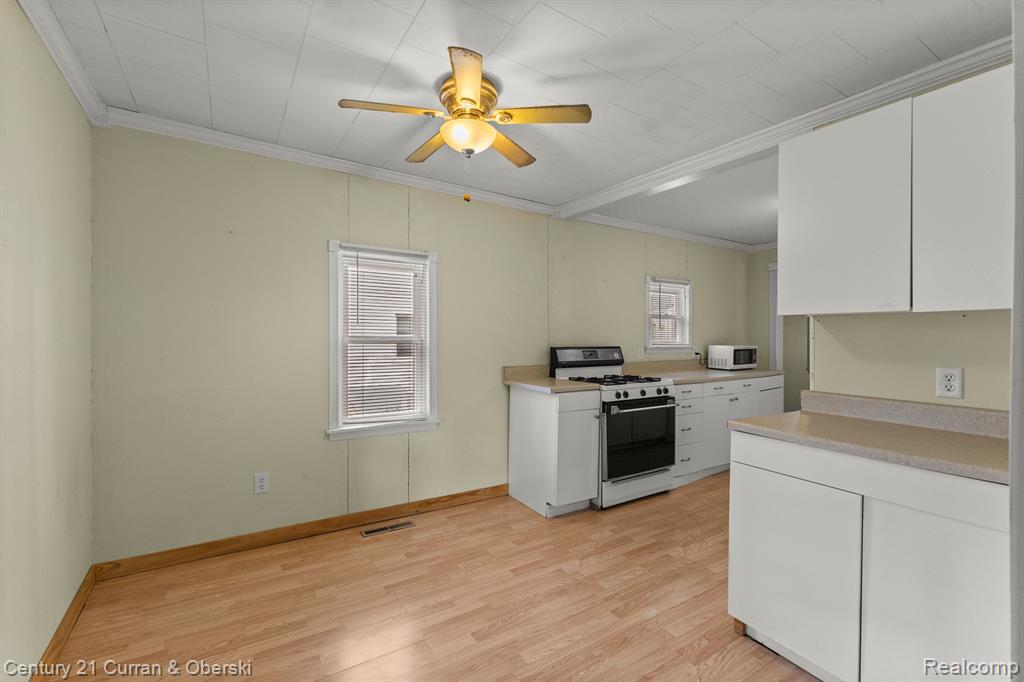 2426 Curtis Road Adrian, MI 49221 - Photo 9 of 45