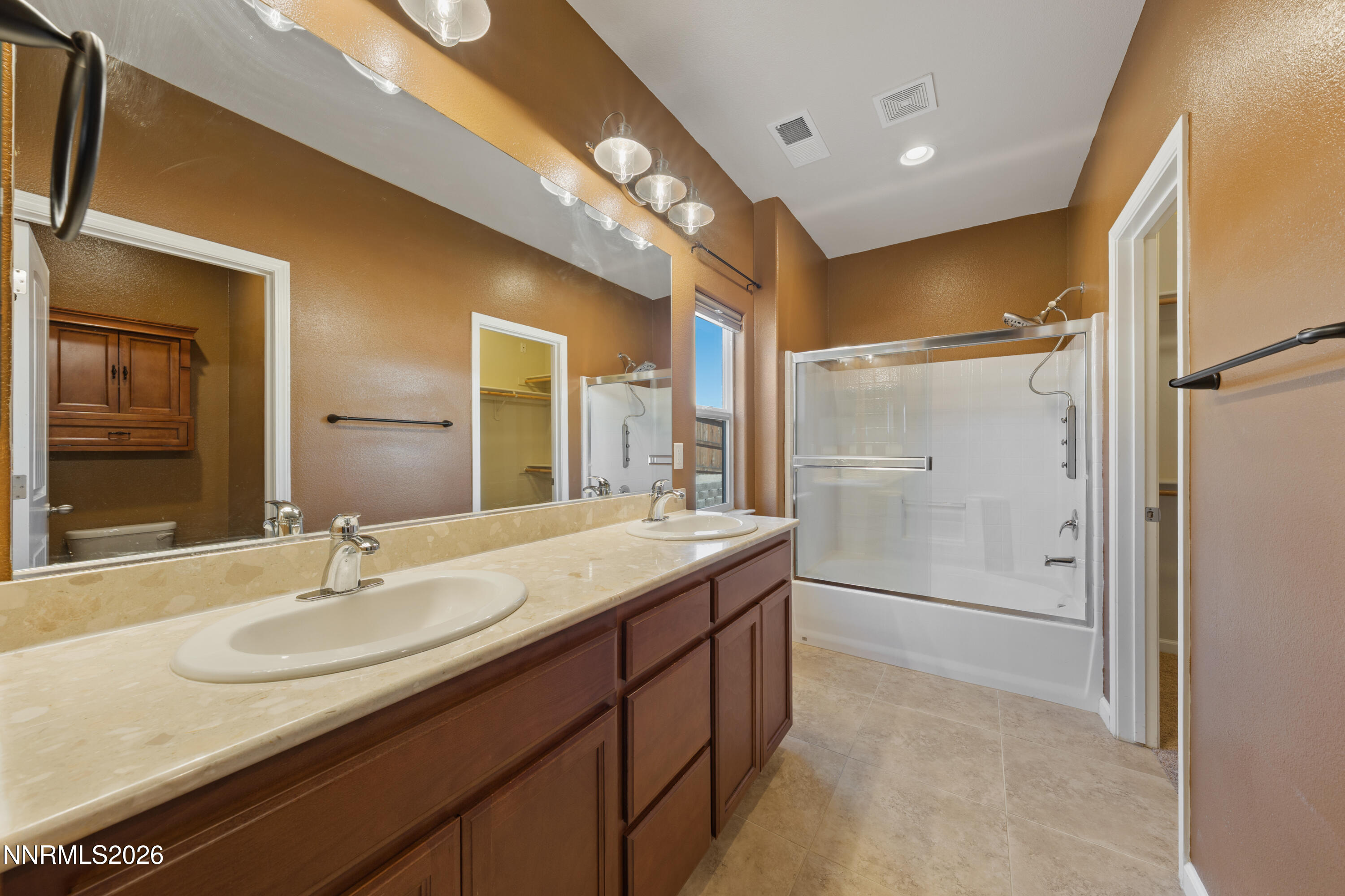 17965 Cedar Mountain Court Reno, NV 89508 - Photo 29 of 58 A7V03392