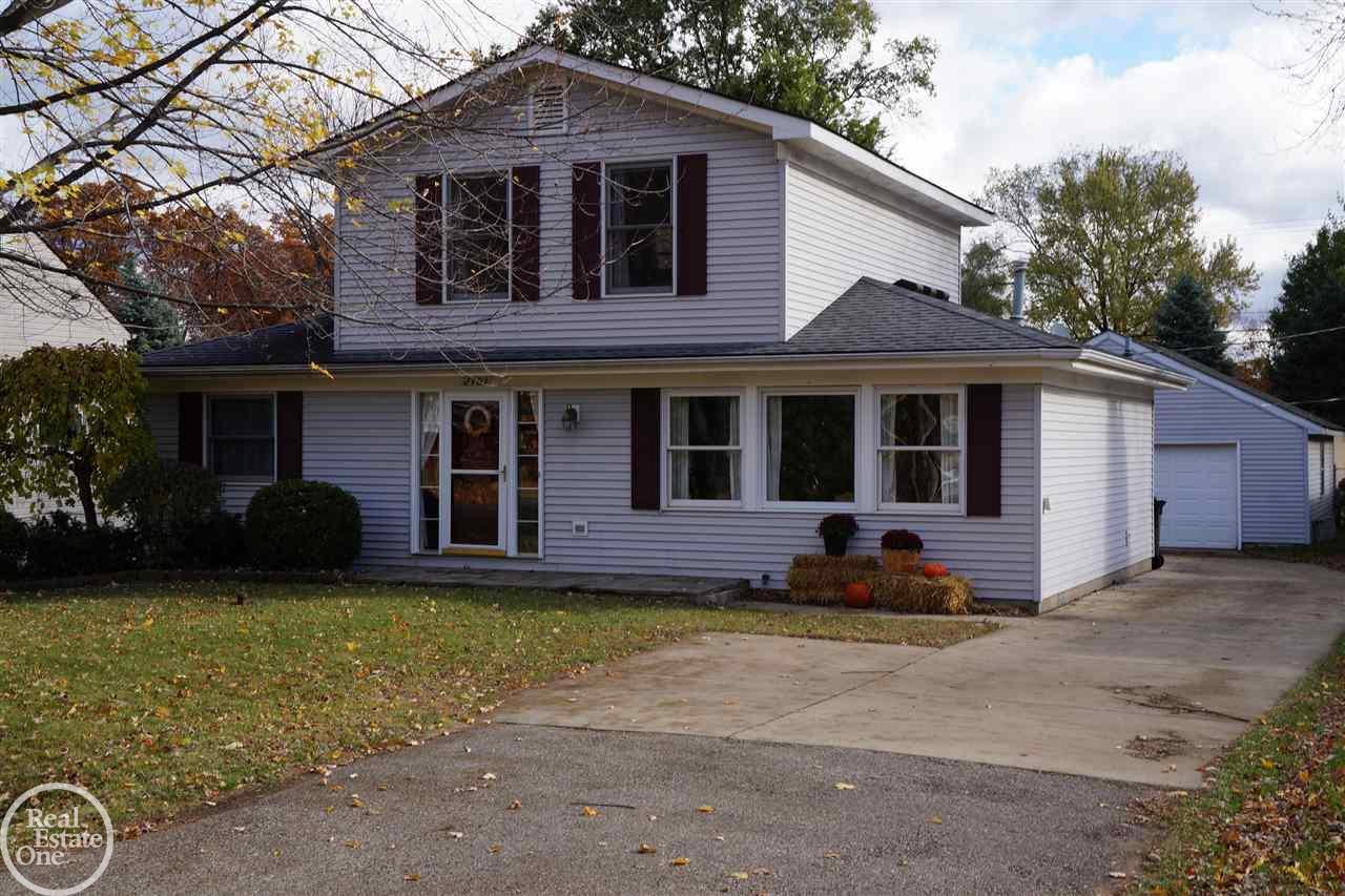 2403 Culbertson Avenue Rochester, MI 48307 - Photo 1 of 26