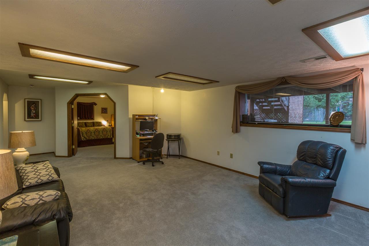 2304 East Winger Road Spokane, WA 99208 - Photo 16 of 20