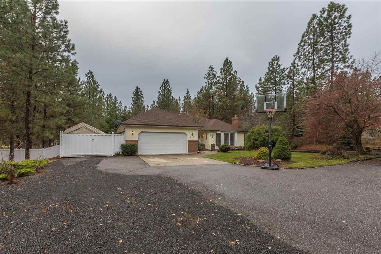 2304 East Winger Road Spokane, WA 99208 - Photo 3 of 20
