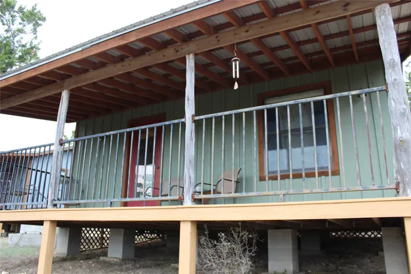 $1,200 | 961 Buttercup Lane, Unit 2, Wimberley, TX 78676