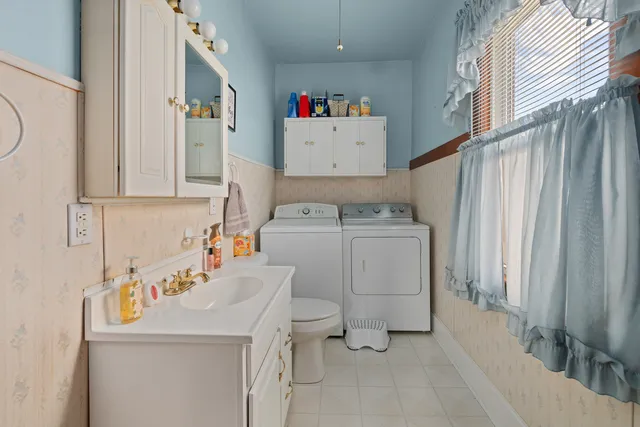 $179,900 | 225 East Wells Street, Geneseo, IL 61254