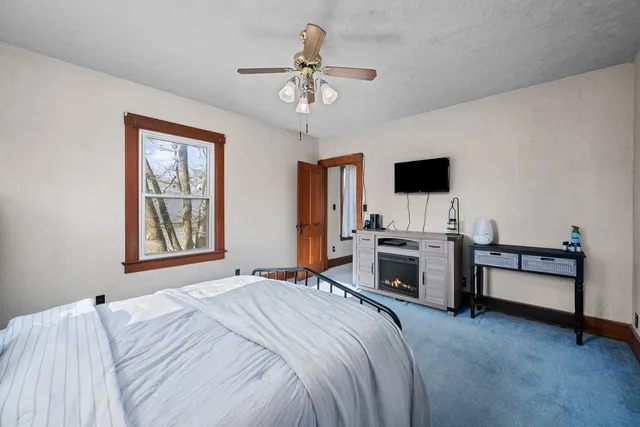 $179,900 | 225 East Wells Street, Geneseo, IL 61254