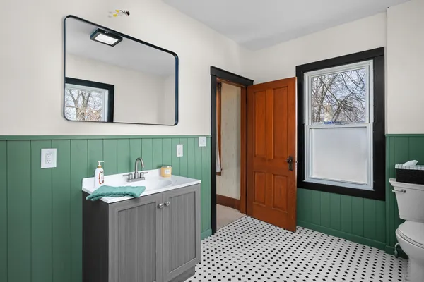 $169,900 | 225 East Wells Street, Geneseo, IL 61254