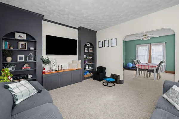 $169,900 | 225 East Wells Street, Geneseo, IL 61254